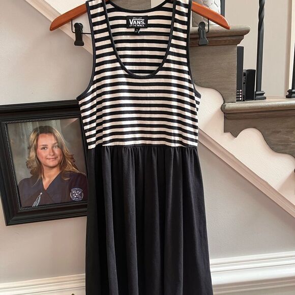 Vans Black & White Striped Jersey Skater Dress Juniors XL - Picture 1 of 6